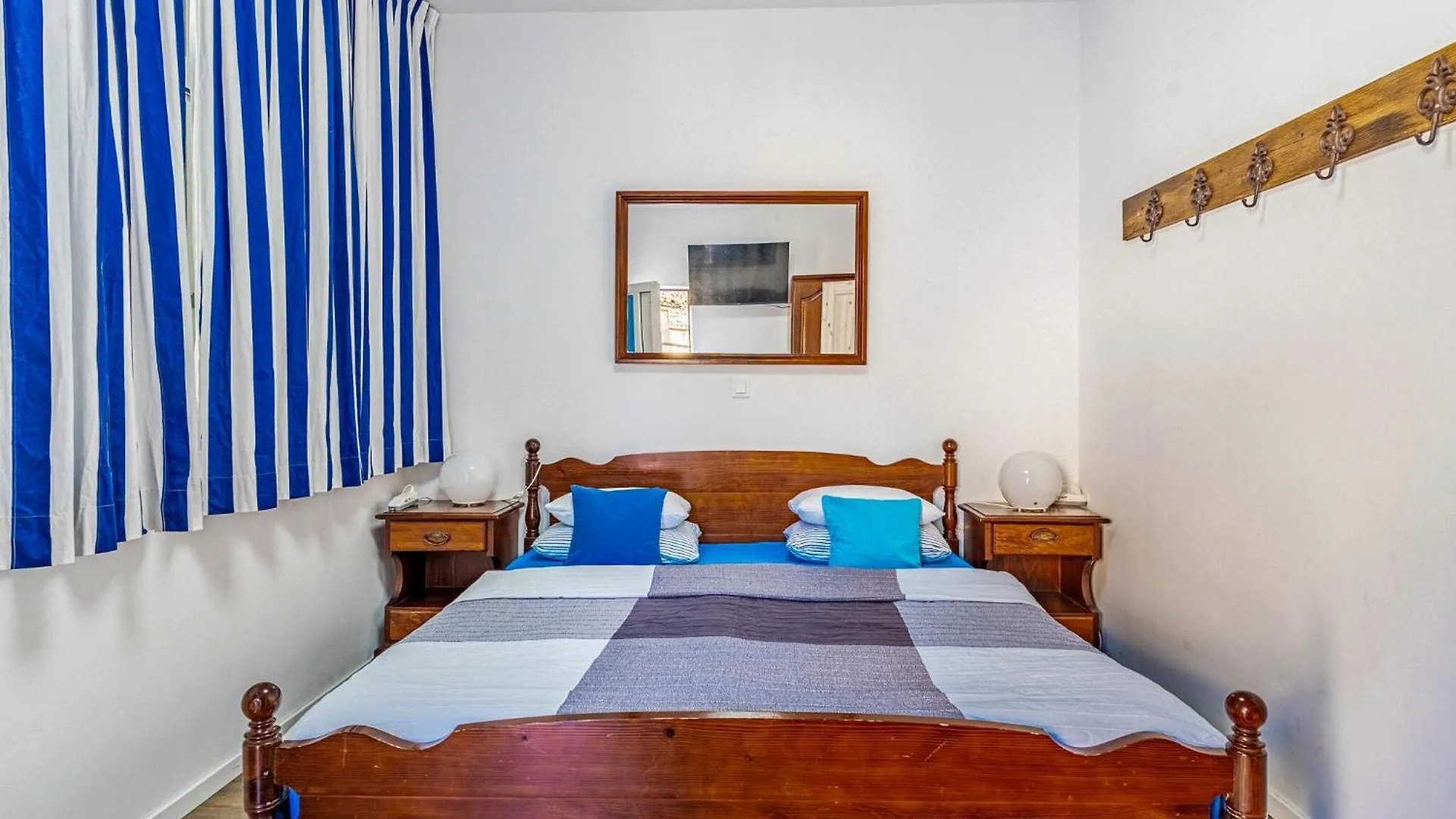 Amazing Apartment In Fazana With Kitchen